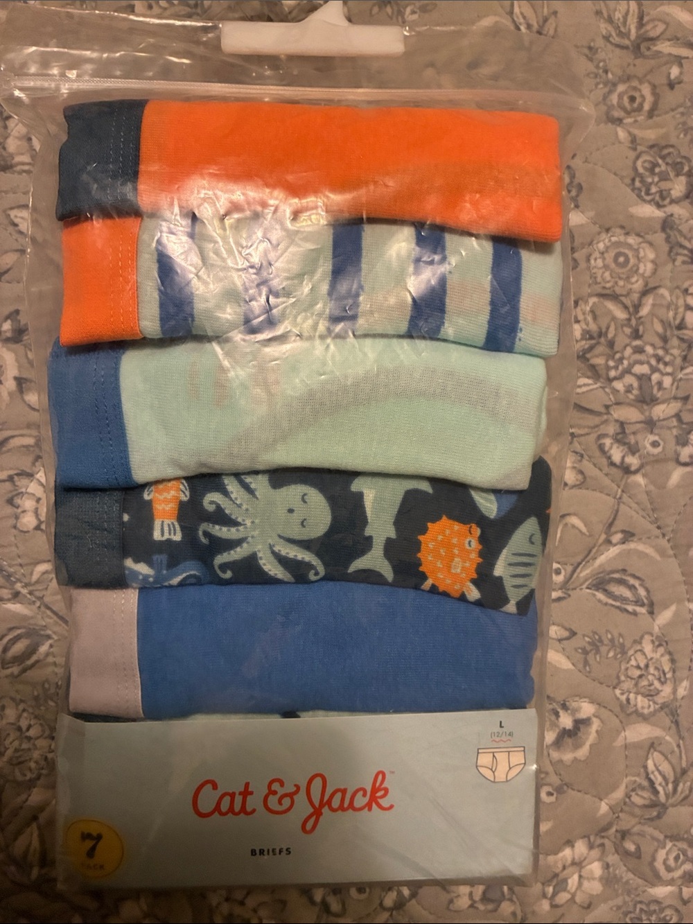 Cat & Jack Boys Brief Underwear (7 Pack) 100% Cotton Tagless L (12/14) Octopus